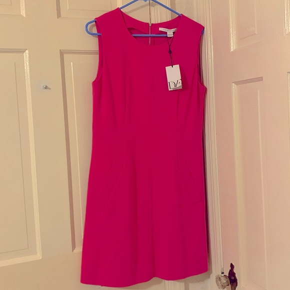 Diane Avon Furstenberg Carpreena Mini Dress - Picture 3 of 3